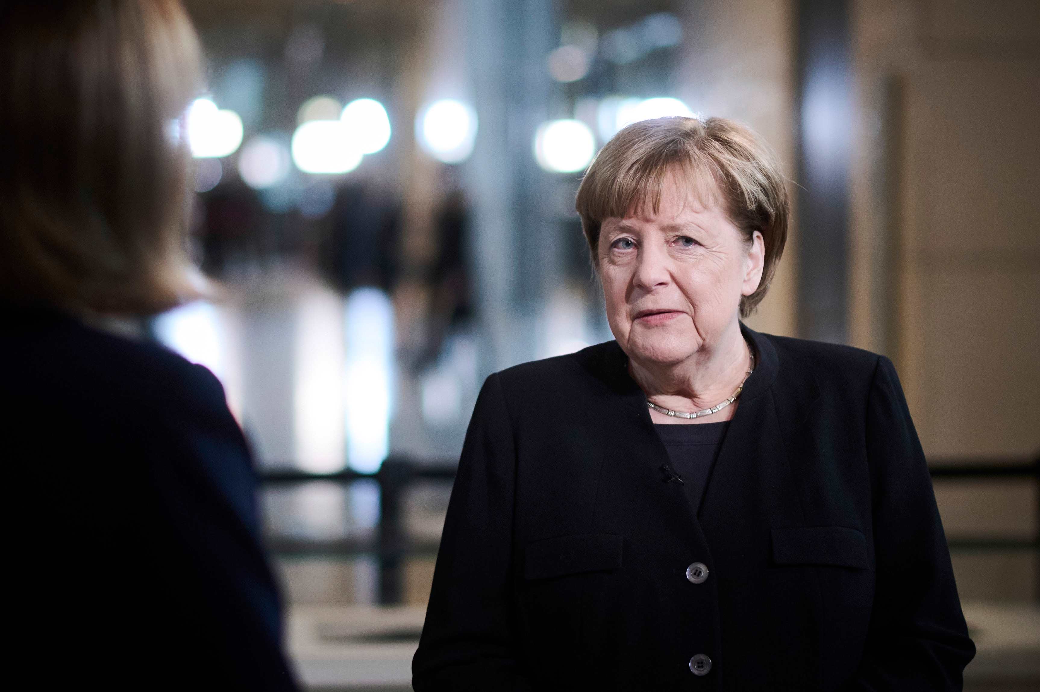 Berlin, Trauerstaatsakt für den verstorbenen Bundestagspräsidenten a.D. Wolfgang im Bundestag