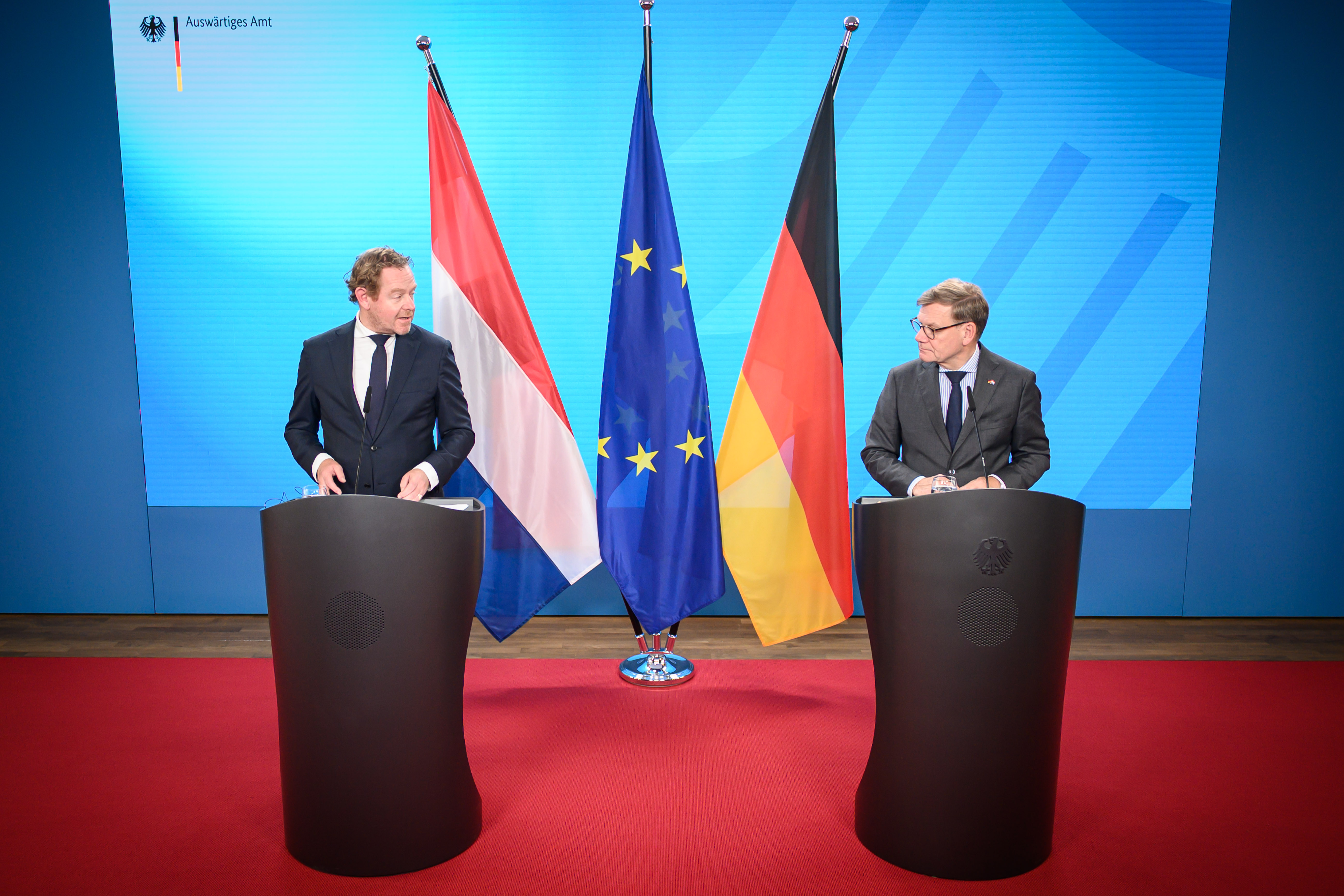 Berlin, Pressebegegnung Johann Wadephul und David van Weel