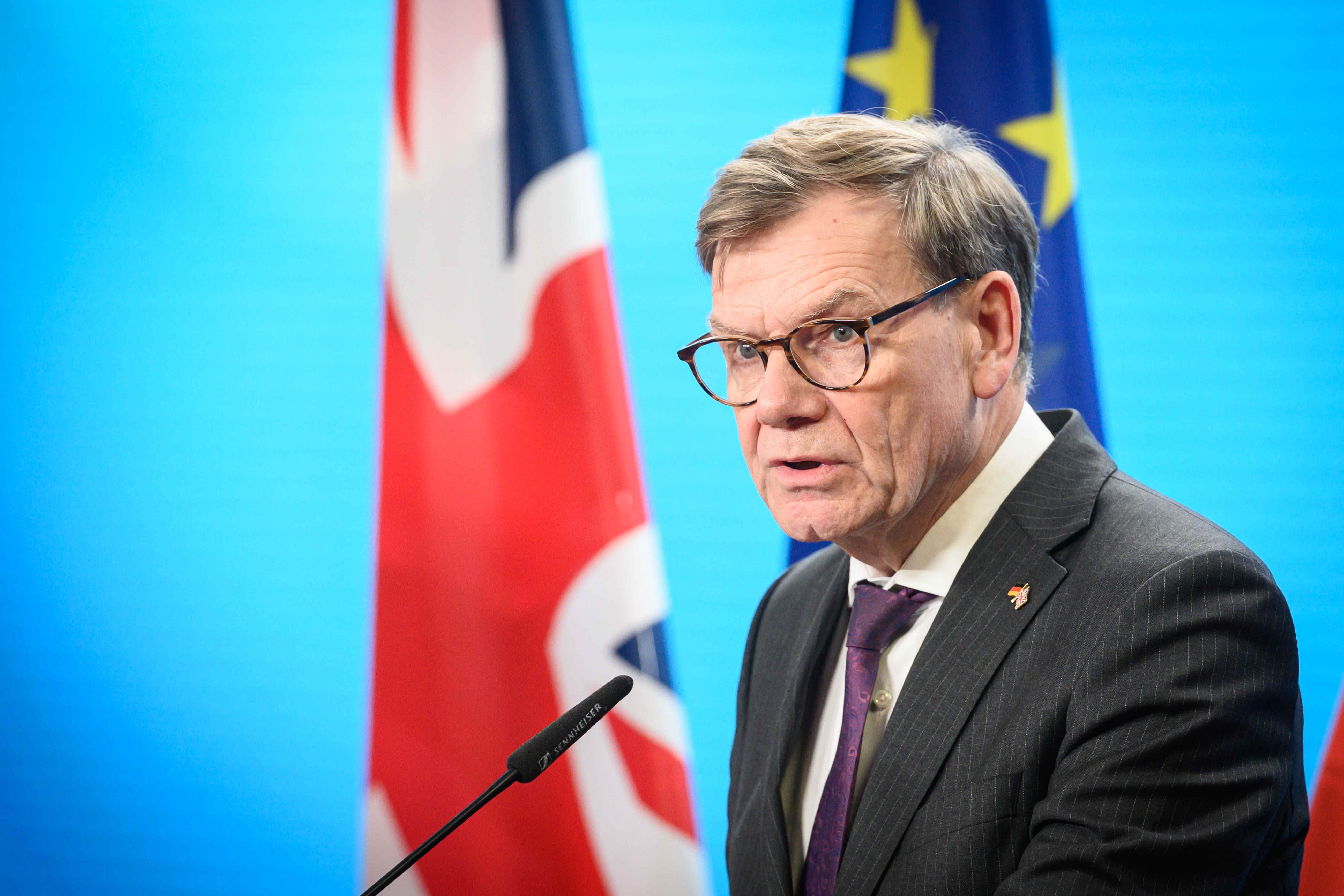 Berlin, Pressebegegnung Johann Wadephul und Yvette Cooper