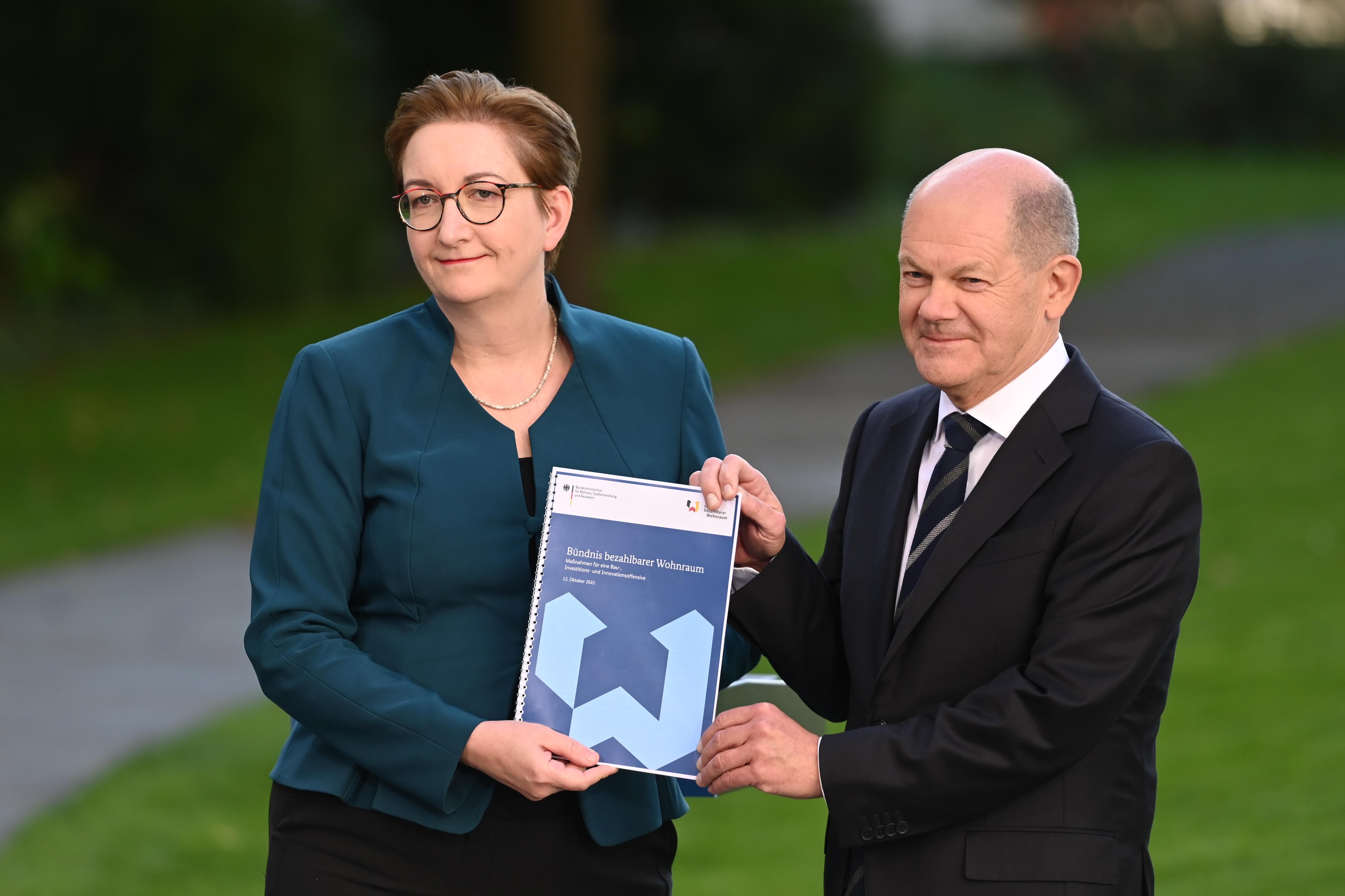 20221012_AdoraPress_WohungsgipfelKanzleramt1210_604